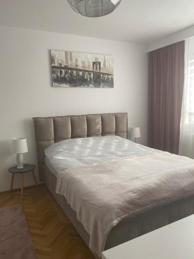 Astra 1Bedroom Brassó Kültér fotó